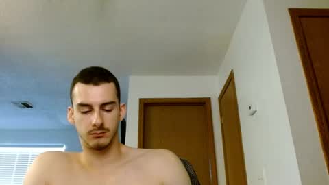 Snapshot of biggerbradd chatting on 07-12-26, 06:21 biggerbradd online show from 07-12-26, 06:21