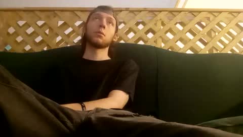 Snapshot of biggestboiiii chatting on 09-11-25, 10:54 biggestboiiii online show from 09-11-25, 10:54