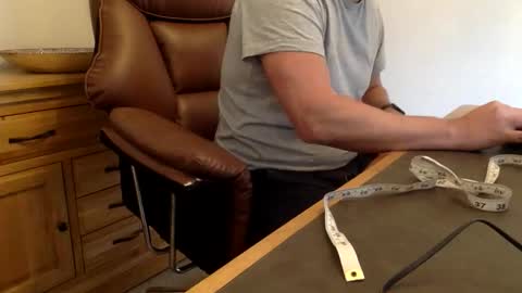Snapshot of biggestjack1 chatting on 04-10-26, 02:11 TheBiggestJack online show from 04-10-26, 02:11