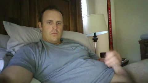 Snapshot of biggie19523064 chatting on 06-23-26, 04:16 biggie19523064 online show from 06-23-26, 04:16