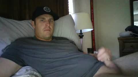 Snapshot of biggie19523064 chatting on 06-27-26, 03:28 biggie19523064 online show from 06-27-26, 03:28