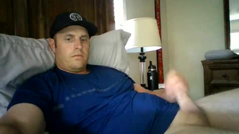 Snapshot of biggie19523064 chatting on 07-17-26, 06:57 biggie19523064 online show from 07-17-26, 06:57