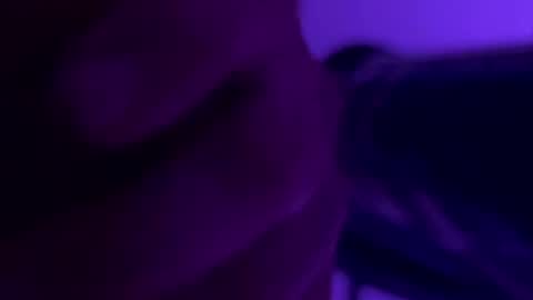 Snapshot of biggienawz chatting on 05-30-26, 07:27 biggienawz online show from 05-30-26, 07:27