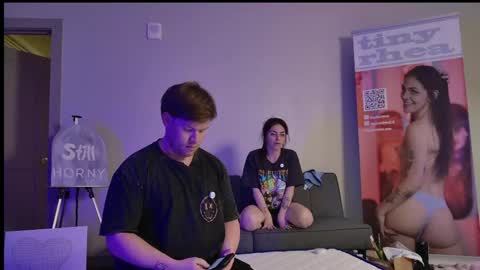 Snapshot of biggynsmalls chatting on 03-08-26, 03:54 Tiny Jason online show from 03-08-26, 03:54