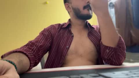 bighandsomesatisfy online show from 03-30-26, 06:53