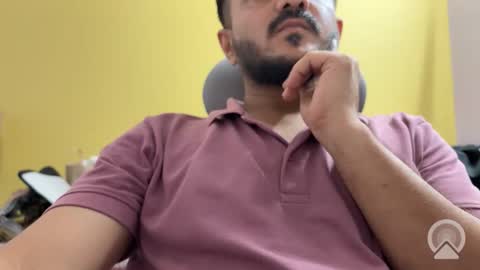 bighandsomesatisfy online show from 05-06-26, 03:17