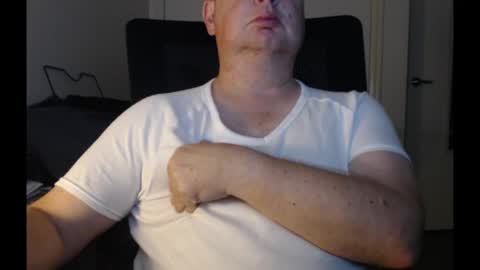 Snapshot of bighorn1981 chatting on 12-06-24, 12:16 bighorn1981 online show from 12-06-24, 12:16