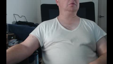 Snapshot of bighorn1981 chatting on 09-27-25, 12:15 bighorn1981 online show from 09-27-25, 12:15