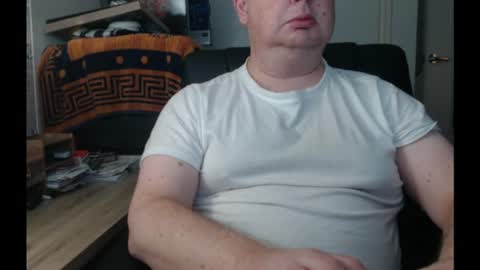 Snapshot of bighorn1981 chatting on 06-26-26, 12:04 bighorn1981 online show from 06-26-26, 12:04