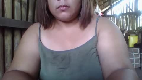 Snapshot of bighotmomma_25 chatting on 10-10-25, 12:42 bighotmomma_25 online show from 10-10-25, 12:42