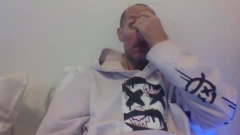 Chaz online show from 11-19-25, 06:08