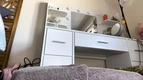 bigjoed233 online show from 12-22-24, 04:48