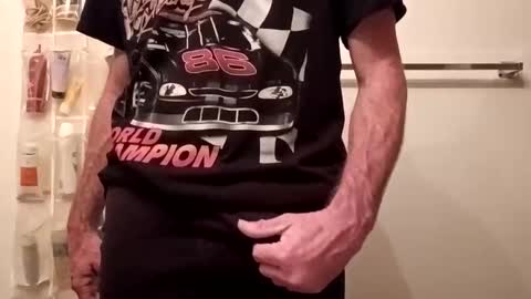 Snapshot of bigliketexas chatting on 12-01-25, 03:33 Big Like Texas online show from 12-01-25, 03:33