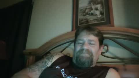 Snapshot of bigload1972 chatting on 12-19-24, 01:28 bigload1972 online show from 12-19-24, 01:28