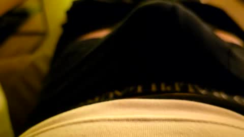 Snapshot of biglolli1 chatting on 01-12-26, 08:36 biglolli1 online show from 01-12-26, 08:36