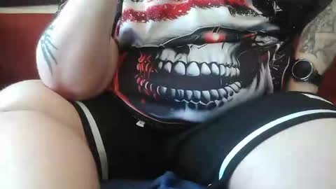 Snapshot of bigmac_xs chatting on 03-27-26, 03:23 bigmac_xs online show from 03-27-26, 03:23