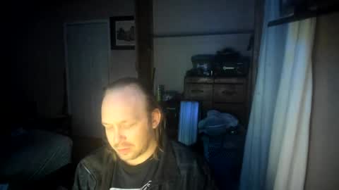 bigmike20129020 online show from 01-04-25, 09:32