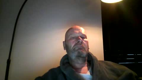 Snapshot of bigmike3339 chatting on 12-16-24, 07:37 bigmike3339 online show from 12-16-24, 07:37
