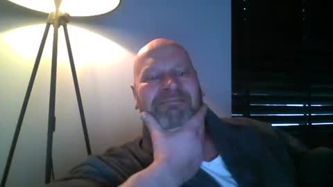 Snapshot of bigmike3339 chatting on 02-24-25, 08:17 bigmike3339 online show from 02-24-25, 08:17