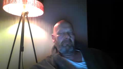 Snapshot of bigmike3339 chatting on 03-06-25, 05:35 bigmike3339 online show from 03-06-25, 05:35