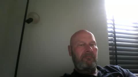 Snapshot of bigmike3339 chatting on 09-14-25, 12:04 bigmike3339 online show from 09-14-25, 12:04