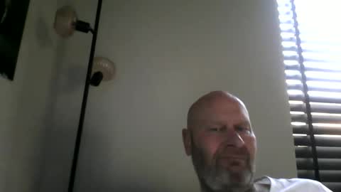 Snapshot of bigmike3339 chatting on 12-15-25, 12:31 bigmike3339 online show from 12-15-25, 12:31