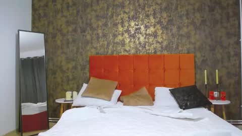 Snapshot of bignosebigcok chatting on 10-28-25, 05:26 bignosebigcok online show from 10-28-25, 05:26