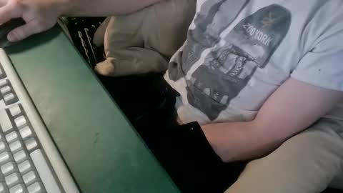 Snapshot of bigpeepdude chatting on 12-29-24, 11:08 bigpeepdude online show from 12-29-24, 11:08