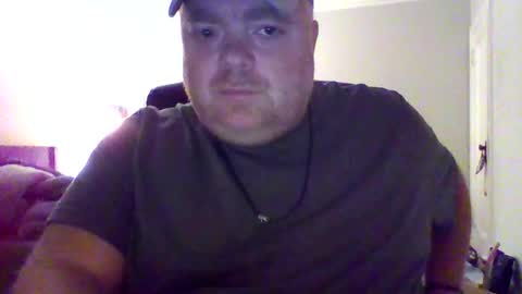 Snapshot of bigred_nyc chatting on 10-30-25, 07:10 Big Red online show from 10-30-25, 07:10