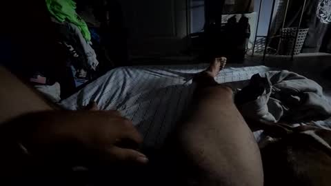 Snapshot of bigsakzack31 chatting on 04-14-26, 02:39 bigsakzack31 online show from 04-14-26, 02:39