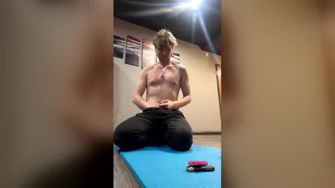 bigskinnyboyshh online show from 02-04-26, 12:05