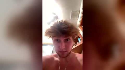 Snapshot of bigskinnyboyshh chatting on 06-28-26, 06:58 bigskinnyboyshh online show from 06-28-26, 06:58