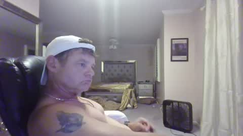 Snapshot of bigsteve24cm chatting on 06-25-26, 09:36 bigsteve24cm online show from 06-25-26, 09:36
