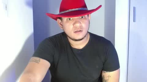 Snapshot of bigthick_blackcock chatting on 06-02-26, 08:05 MANUEL online show from 06-02-26, 08:05