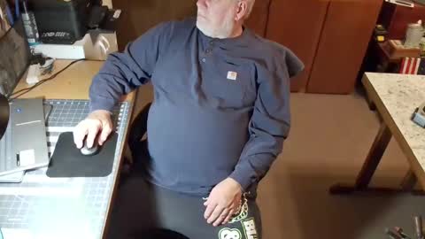 Snapshot of bigthump9999 chatting on 12-11-24, 12:33 bigthump9999 online show from 12-11-24, 12:33