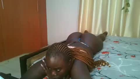 bigtits_baddie online show from 11-26-25, 03:07