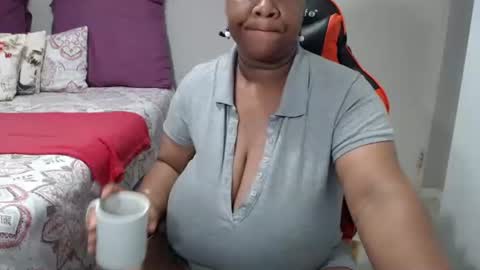 Lona online show from 03-16-26, 04:18