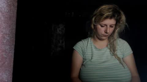 bigtitslala online show from 10-22-25, 07:13