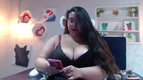 Snapshot of bigtitslaurenriver chatting on 07-20-26, 11:01 bigtitslaurenriver online show from 07-20-26, 11:01