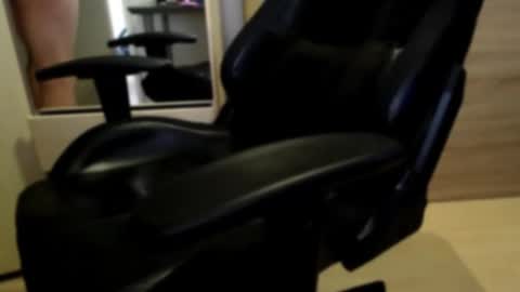 nico online show from 12-22-25, 11:51