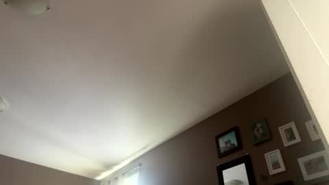 Snapshot of bigwheel999 chatting on 03-07-25, 09:38 bigwheel999 online show from 03-07-25, 09:38