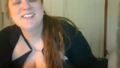 Lady of the WHEEL online show from 02-04-25, 05:53