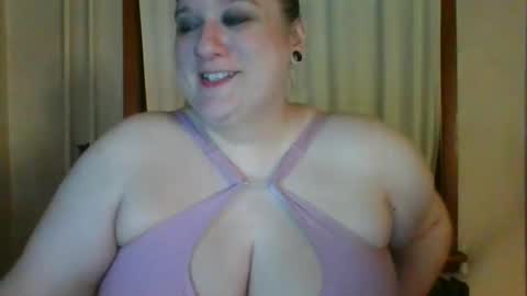 Lady of the WHEEL online show from 11-14-25, 04:33