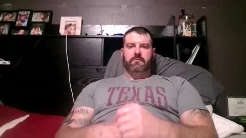 Snapshot of bigwhitecock2008 chatting on 05-15-26, 06:26 bigwhitecock2008 online show from 05-15-26, 06:26