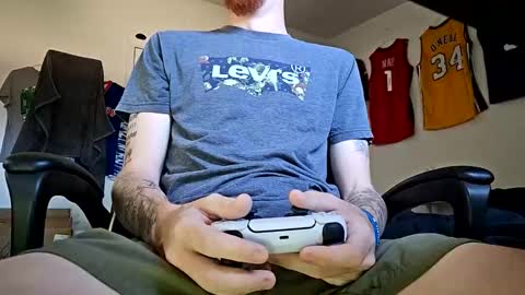 Snapshot of bigwhited2115 chatting on 05-22-26, 04:56 Onlyfans redheadedwhitedick online show from 05-22-26, 04:56