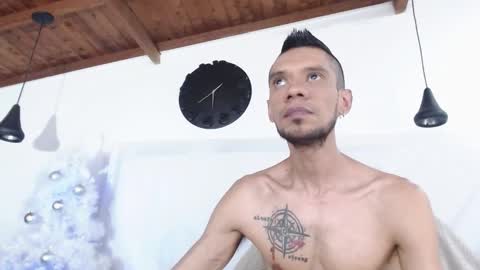 Snapshot of bigzehuz chatting on 12-05-24, 08:33 andres online show from 12-05-24, 08:33