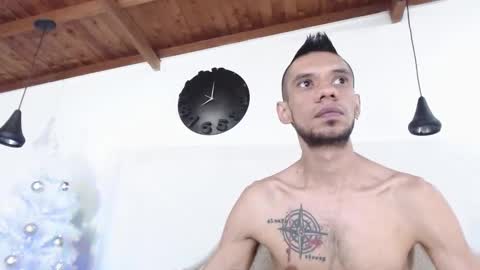 Snapshot of bigzehuz chatting on 01-07-25, 01:24 andres online show from 01-07-25, 01:24