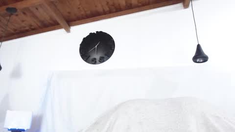 Snapshot of bigzehuz chatting on 02-20-25, 09:00 andres online show from 02-20-25, 09:00