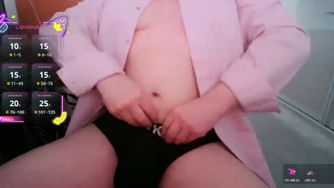 Snapshot of bijiminy chatting on 02-24-26, 11:30 bijiminy online show from 02-24-26, 11:30