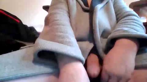 Snapshot of bilbyboy4 chatting on 11-26-25, 08:32 bilbyboy4 online show from 11-26-25, 08:32